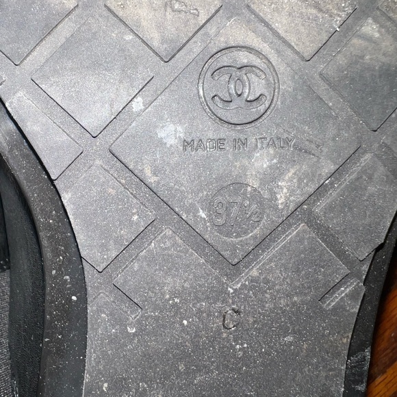 Authentic Chanel boots - Picture 6 of 6